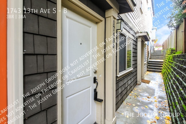 Photo - 1743 13th Ave S