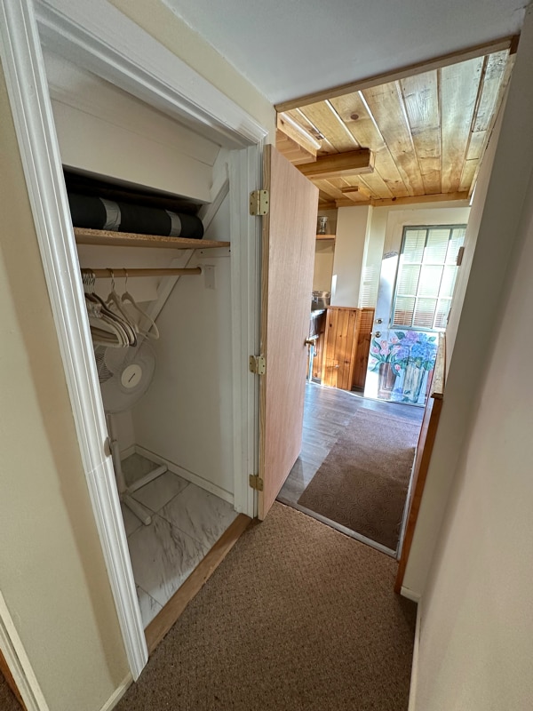 8 Roslyn Rd Rental House Rental in Sound Beach, NY