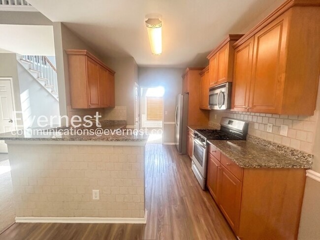 Photo - Limited Time Special Offer / 4 Bed, 4 Bath Home with Garage / Pet-Friendly / Vouchers Accepted / ...