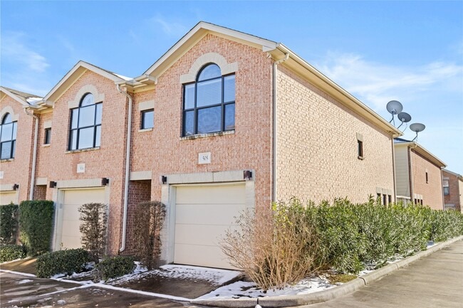 Photo - 5941 S Loop E Condo Unit 505