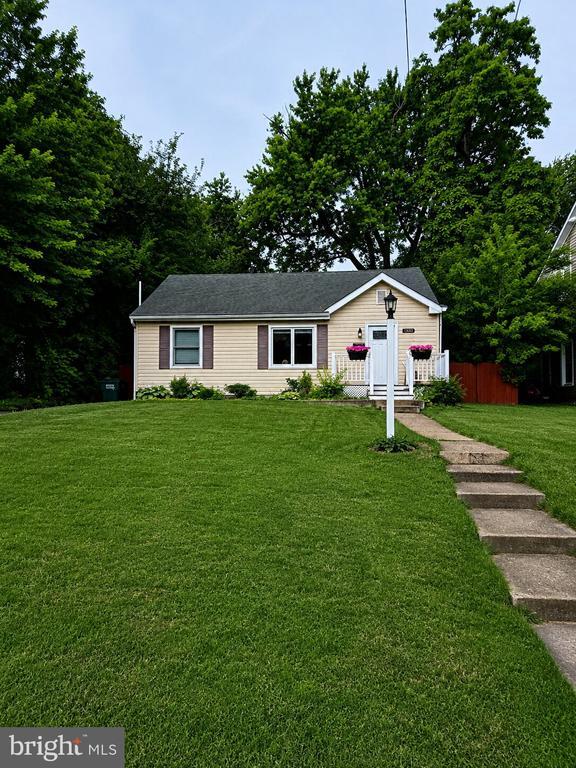 Photo - 1832 Peabody Dr