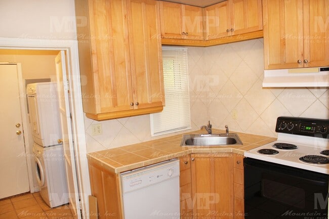 Photo - 1317 W Mulberry St