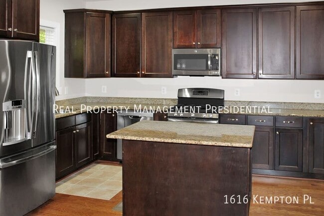 Photo - 1616 Kempton Pl