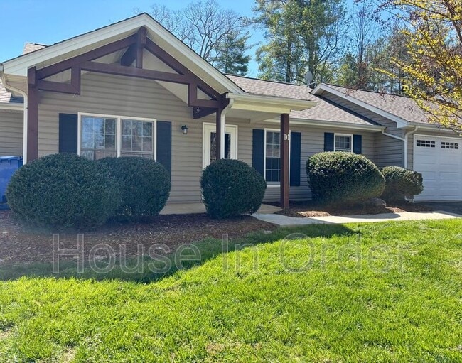 Building Photo - 41 Atkins St