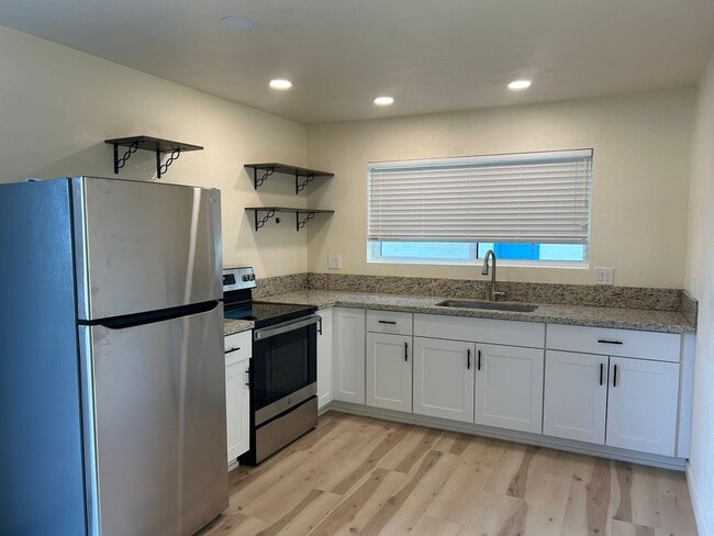 Building Photo - 2546 E Copper St Unit CopperStreet2546-B