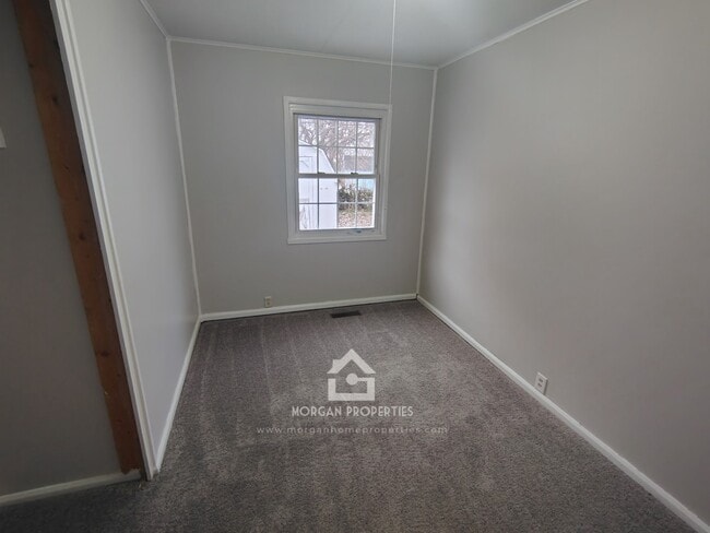 Photo - 2724 Seminole Ct