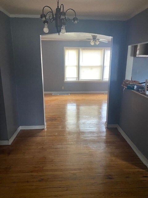 Photo - 9842 S Yates Blvd