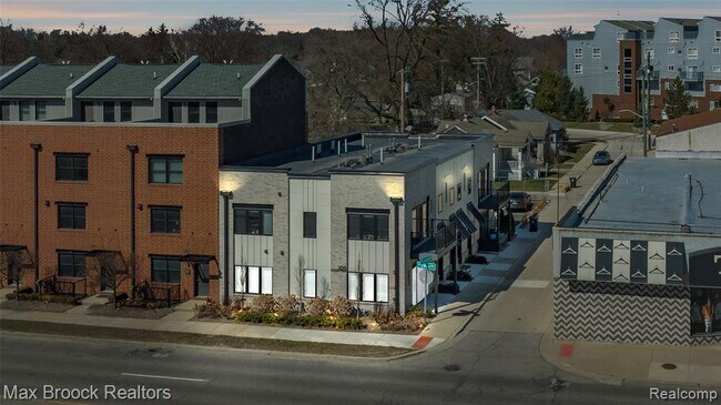 Photo - 105 Laurel Ct Unidad A