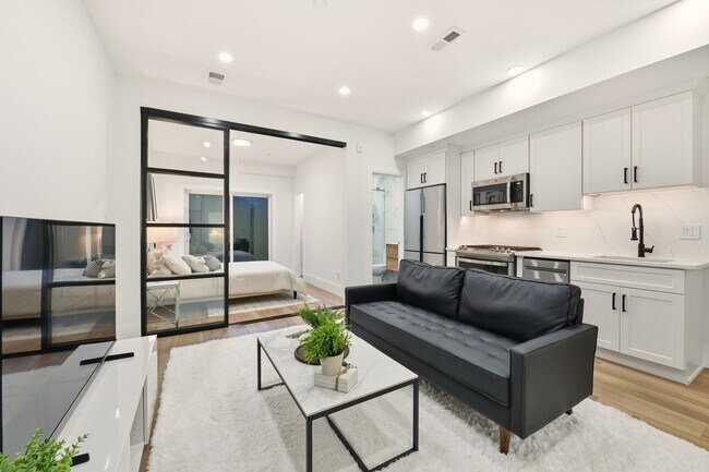 Photo - Brand-New Adams Morgan Boutique Living with Walk Score 99!