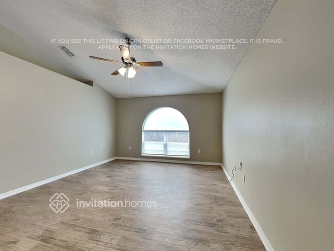 Photo - 5882 Windridge Dr