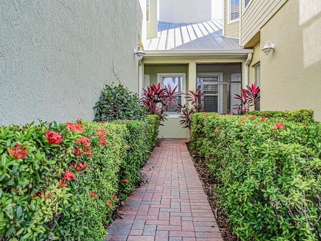 Building Photo - 1835 Bridgepointe Cir