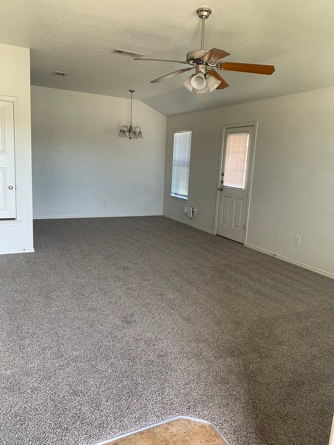 Photo - 2706 Ashley Dr