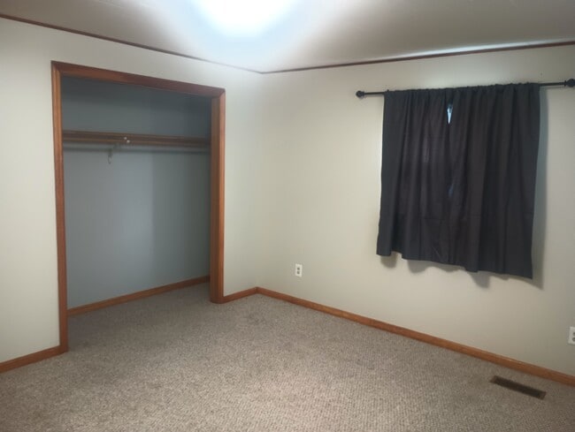 Maestro - 1039 Old State Highway 8