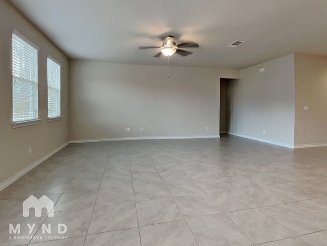 Photo - 1332 Eagle Ridge Trail