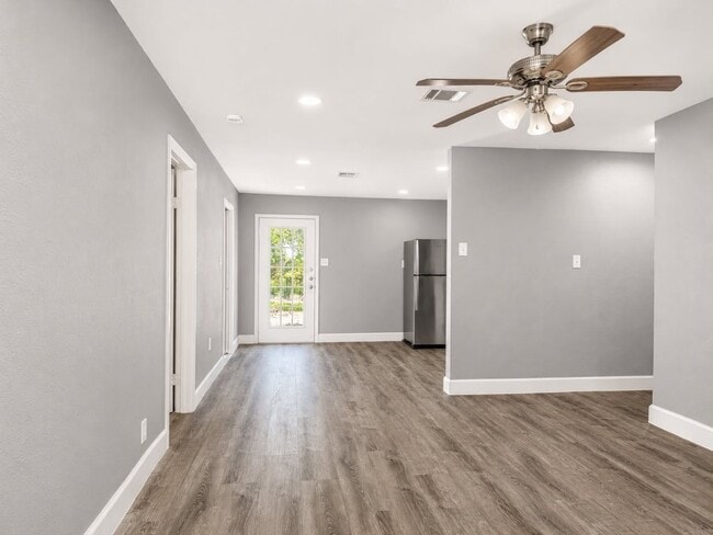 Photo - 10739 Dulcimer St