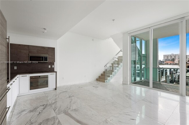 Photo - 400 Sunny Isles Blvd Unit #102