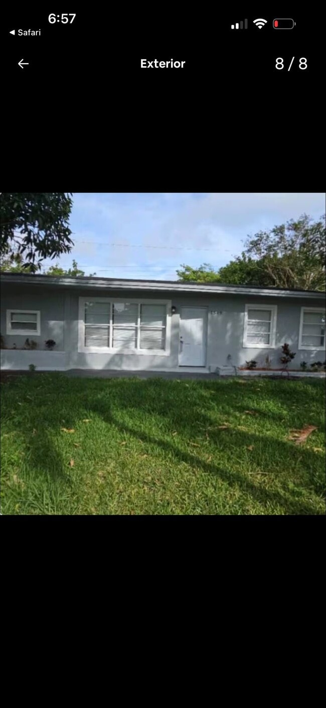 Photo - 1549 NE 30th Ct