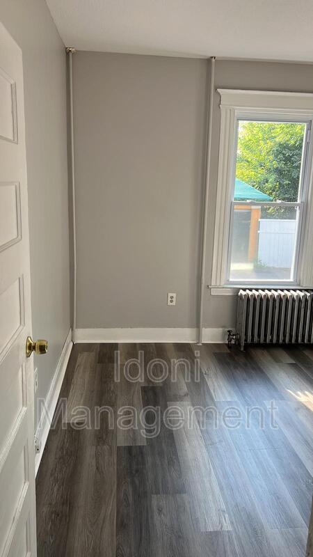 Photo - 79 Baltimore St Unidad 1