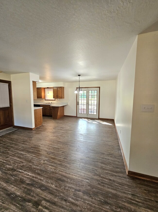 Photo - 1302 Stafford Dr