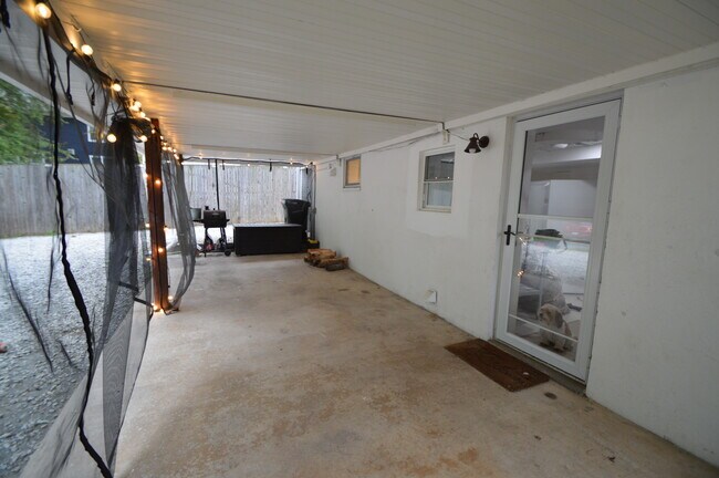 Photo - 4015 Roberts Rd Unidad Basement