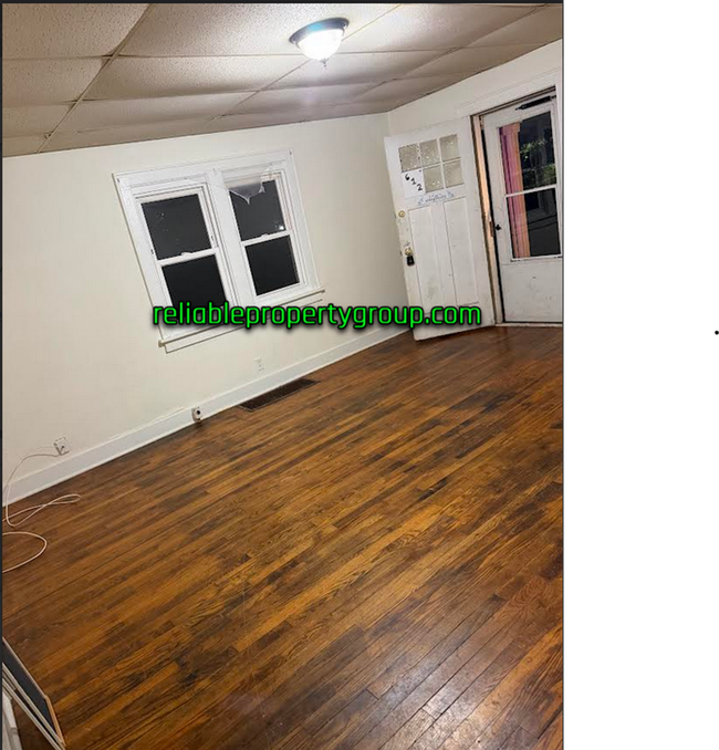 Photo - 610-612 W 3rd St Unidad 612 W 3rd St