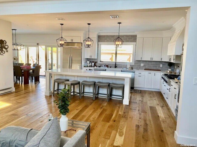 Photo - 285 Cottage Walk