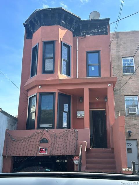 Building Photo - 732 Belmont Ave Unit 2nd Floor