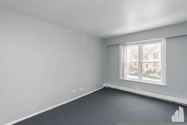 Photo - 7333 N Ridge Blvd