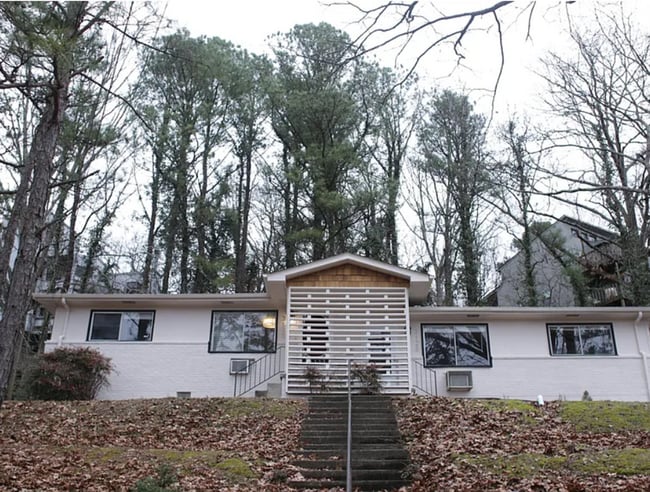 Building Photo - 3123-3125 Navajo Dr Unit 3123