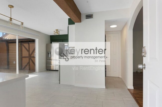 Photo - 1833 Clearbrooke Dr