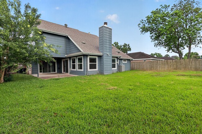 Photo - 417 W Hillary Cir