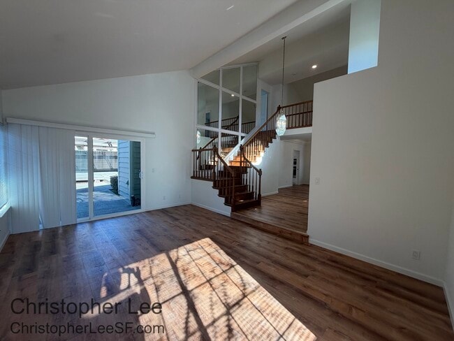 Photo - 1849 Kofman Pkwy