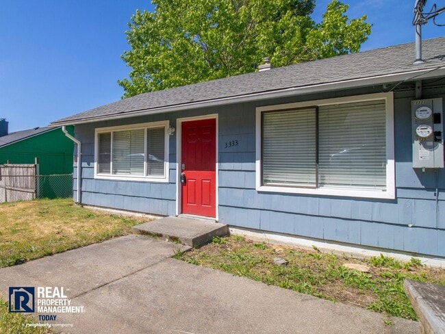 Photo - 3333-3335 Ward Ave