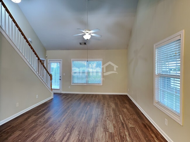 Photo - 2341 Suwanee Pointe Dr