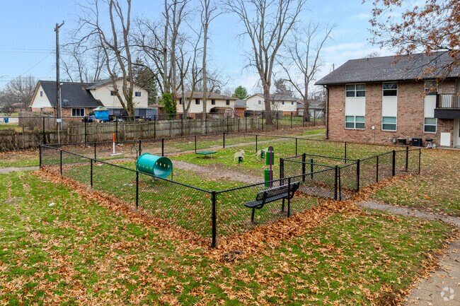 Dog Park - Freeman Apartments