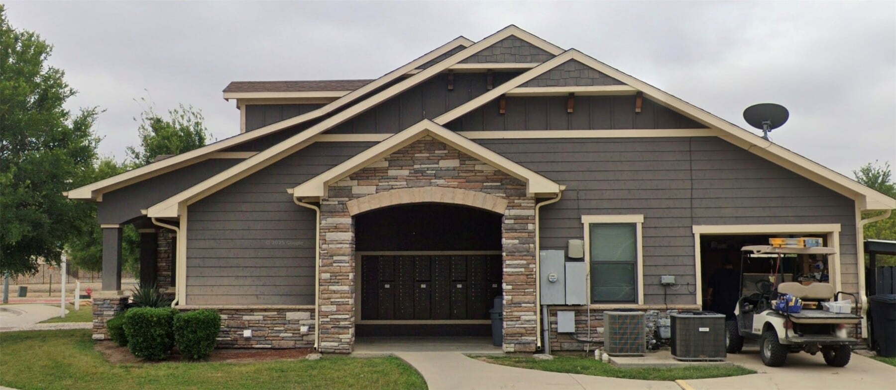 Photo - 2640 Chapote Lp