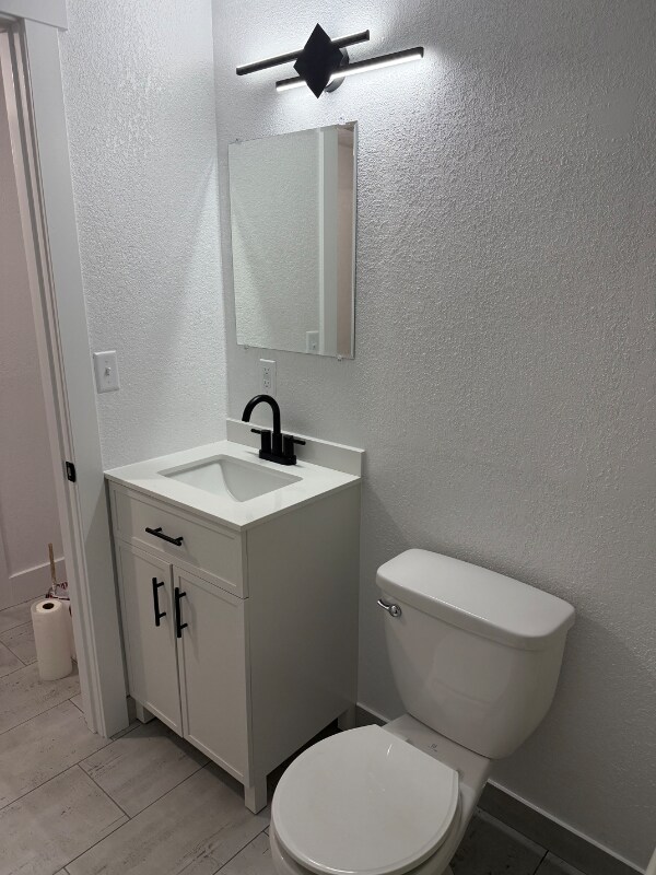 Photo - 207 E Monroe St Unit B