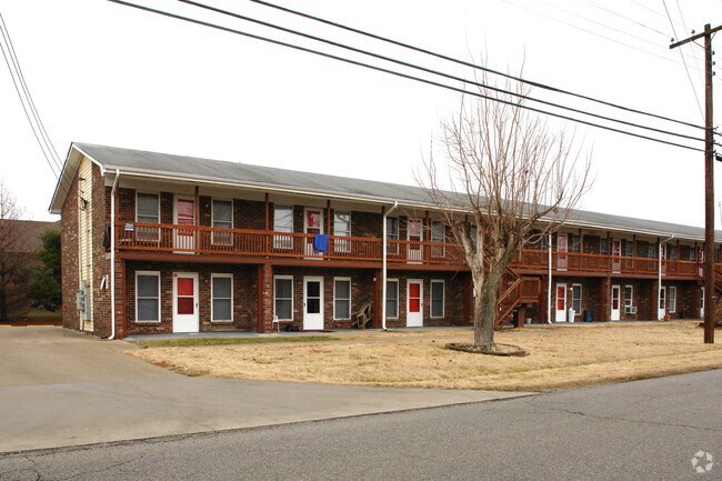 Feyhurst Apartments - Feyhurst Apartments