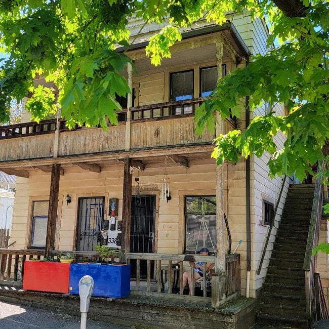 Photo - 338 SE Jackson St Apartment Unit 3