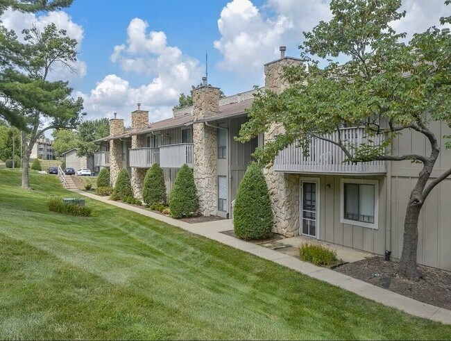 Photo - 5400-5600 E 84th Ter-32A Unidad 32A