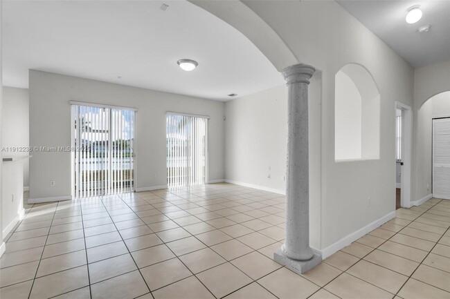 Photo - 8920 NW 180th Terrace