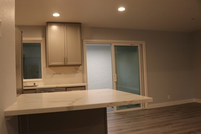Photo - 16730 Barnell Ave Unit 2
