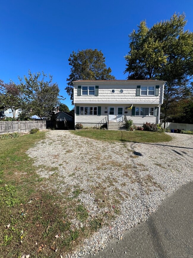 Photo - 17 Locust St