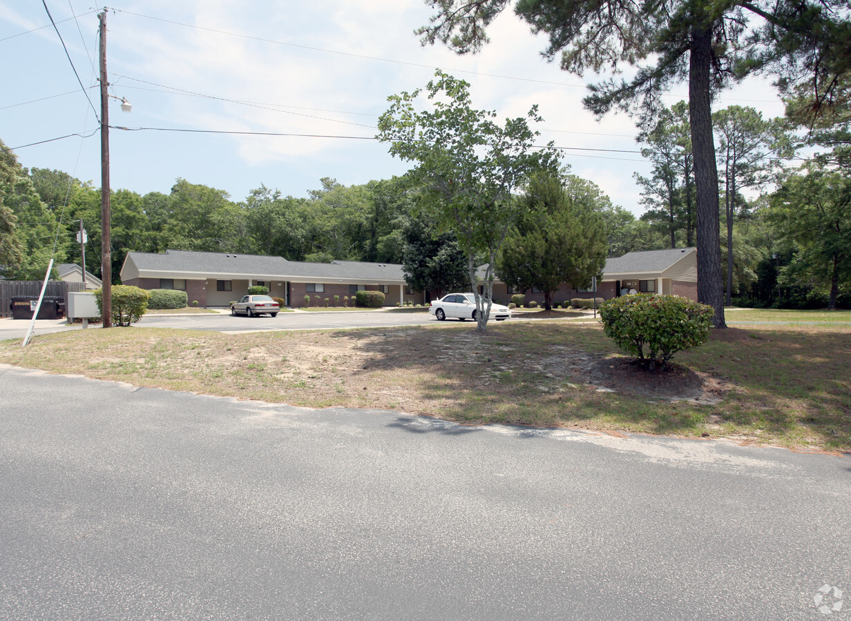 Photo - Southport Green Apartments