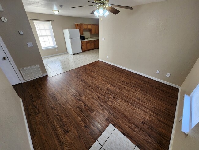 Photo - 218 E 14th St