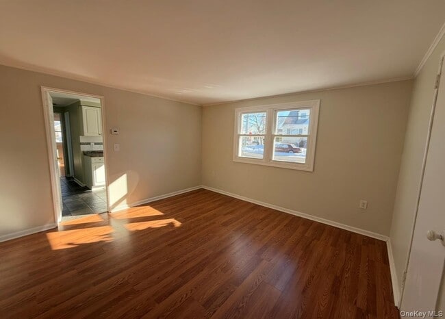 Photo - 855 E Walnut St Unidad 2