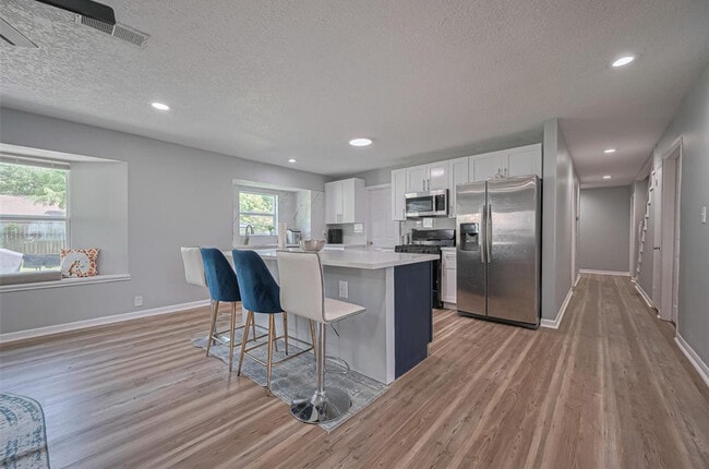 Photo - 2606 Micliff Blvd