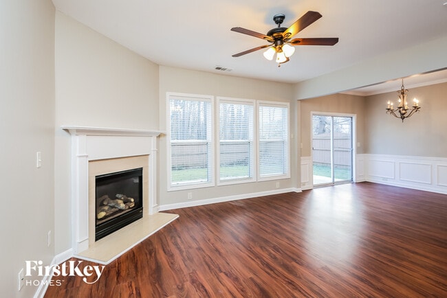 Photo - 5450 Crestwick Wy