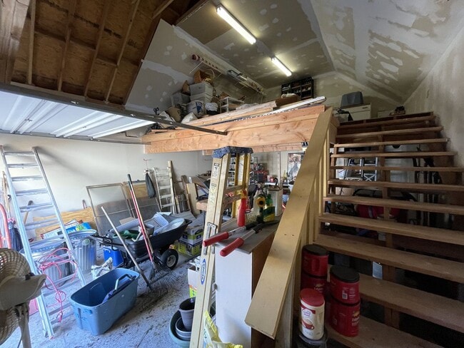 Photo - 2BD HOME IN CENTRAL NW OKC! Move in Ready with a large garage and loft! Coming soon!