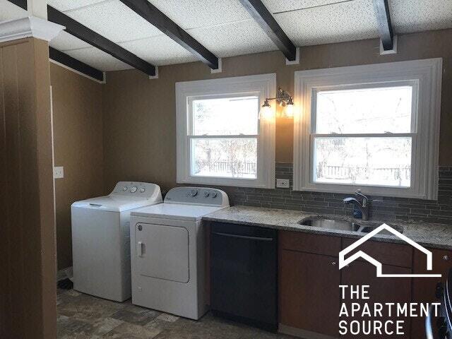 Photo - 1227 Wood St